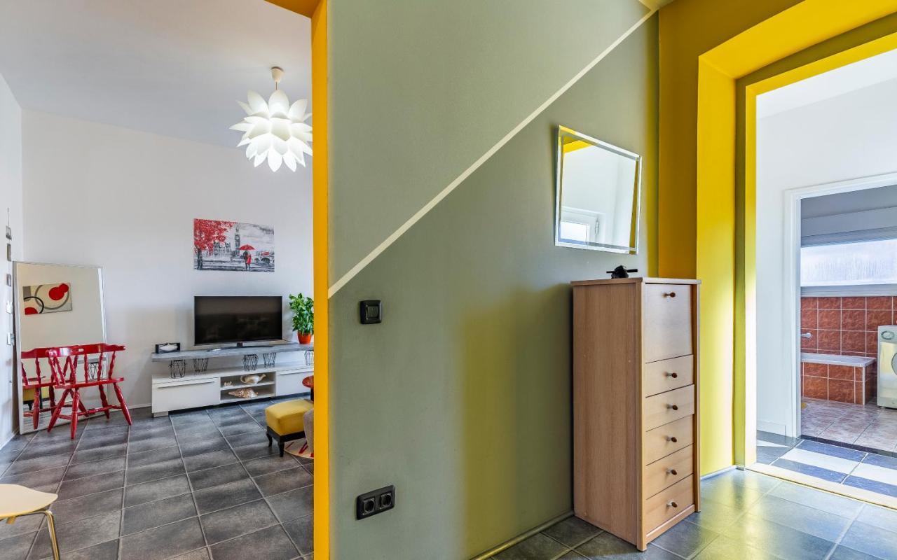 Apartman 39 Pula Luaran gambar