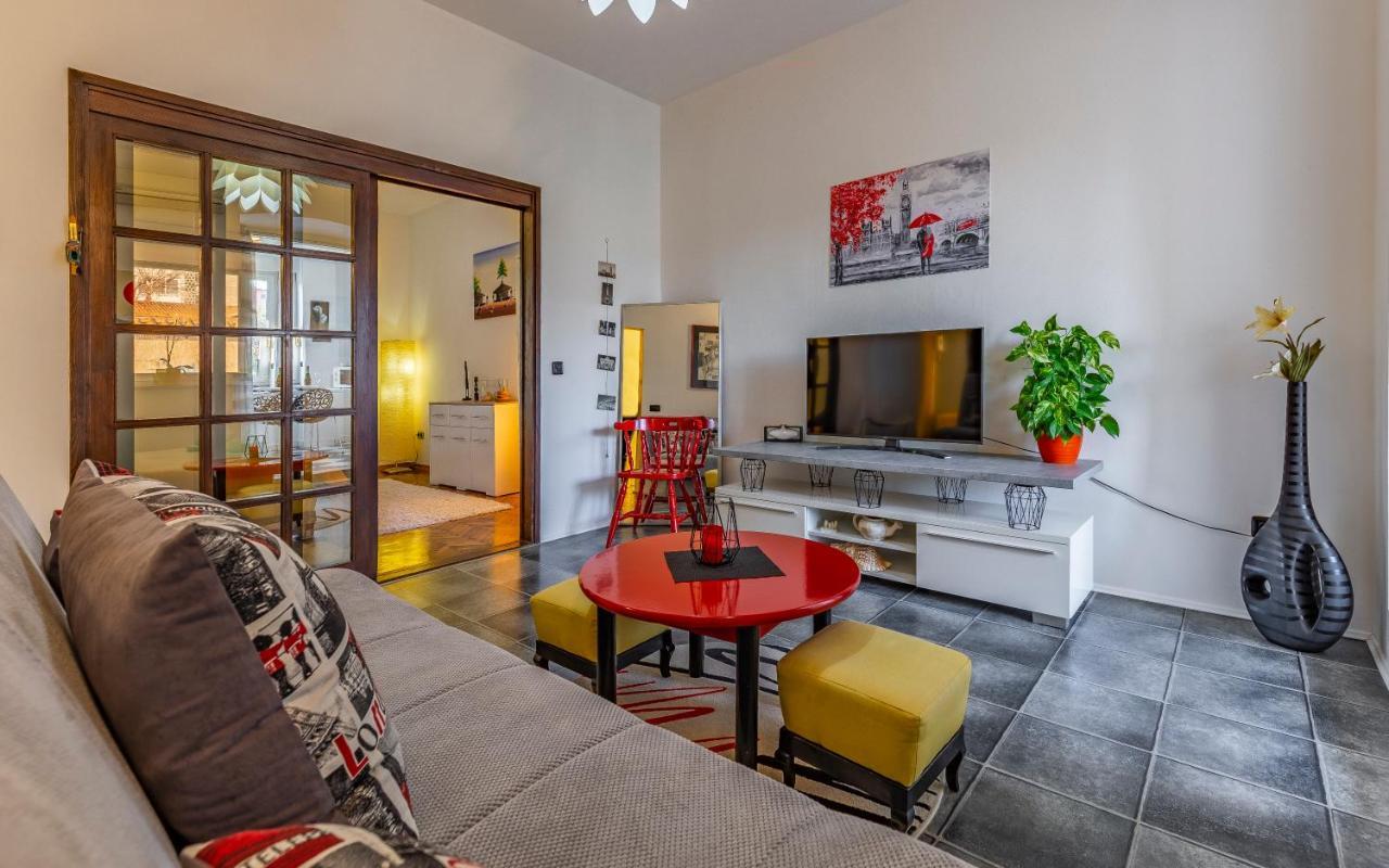 Apartman 39 Pula Luaran gambar